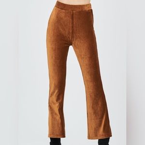 LoveRiche | Ribbed Velvet Pant | *NEW* With Tags | Size Small